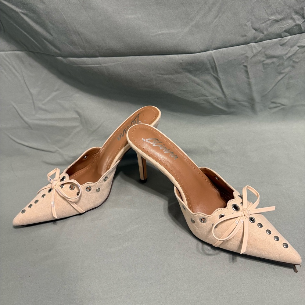Liliana Cream Heels with Bow Detail